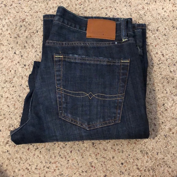 Lucky Brand jeans - Picture 1 of 3